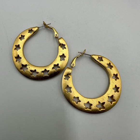 3/$30 Gold Tone Hoop Earrings Cutout Star Design Matte Finish Retro Statement - Picture 3 of 9